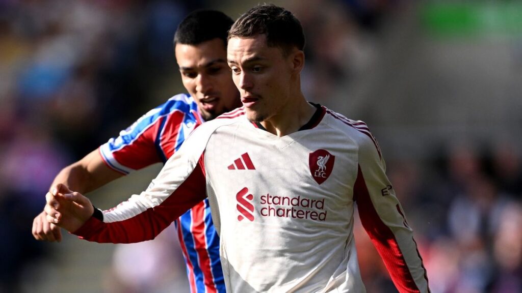 كوره الأن |كريستال بالاس يهدي ليفربول خسارته الأولى في الدوري الإنجليزي بهدف قاتل