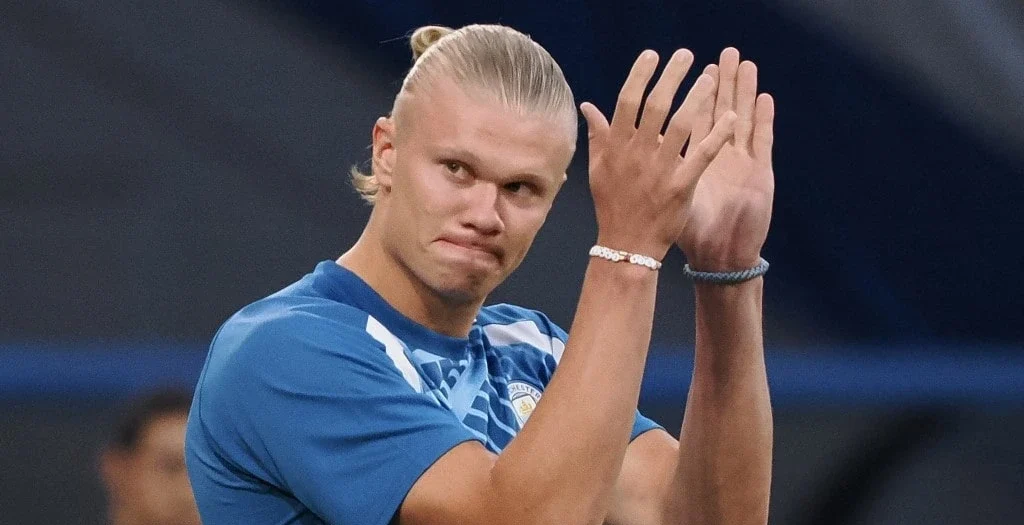 كوره الأن |إيرلينج هالاند يتوج بجائزة لاعب شهر سبتمبر في البريميرليج بجدارة