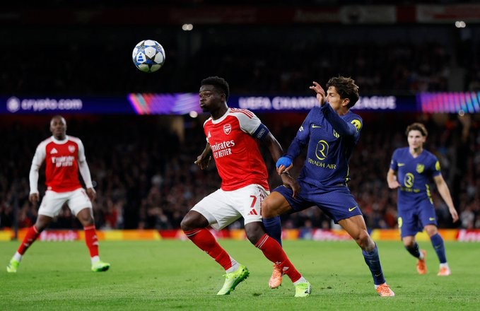 كوره الأن |أرسنال يسحق أتلتيكو مدريد برباعية مذهلة ويتقاسم الصدارة بدوري الأبطال  