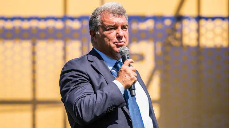 كوره الأن |لابورتا يشن هجوماً كاسحاً على بيريز ويكشف “مخطط” القناة الملكية