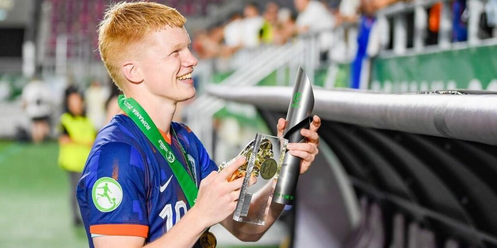 كوره الأن |ألكمار يحدد سعر بيع “بيدري الجديد” وسط اهتمام برشلونة وريال مدريد