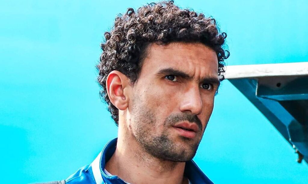كوره الأن |محمد عواد يقرر الرحيل عن الزمالك وكواليس “القطيعة” مع الجهاز الفني