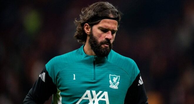 كوره الأن |ميلان يفتح خط المفاوضات مع أليسون بيكر تحسباً لرحيل ماينان المحتمل