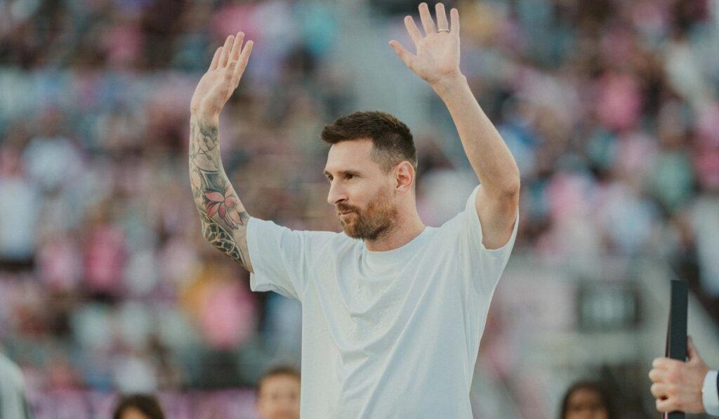 كوره الأن |مرشح لرئاسة برشلونة يتعهد بإعادة “ميسي” إلى كامب نو