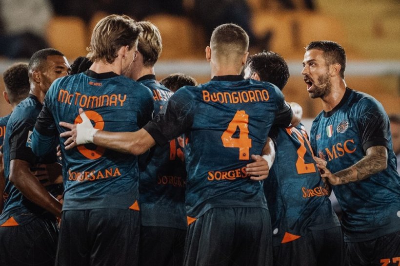 كوره الأن |نابولي يؤمن نجمه من إغراءات الدوري الإنجليزي الممتاز ودوري روشن